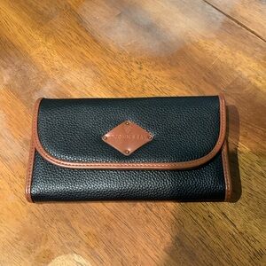 never used brand new St.Johns Bay wallet
